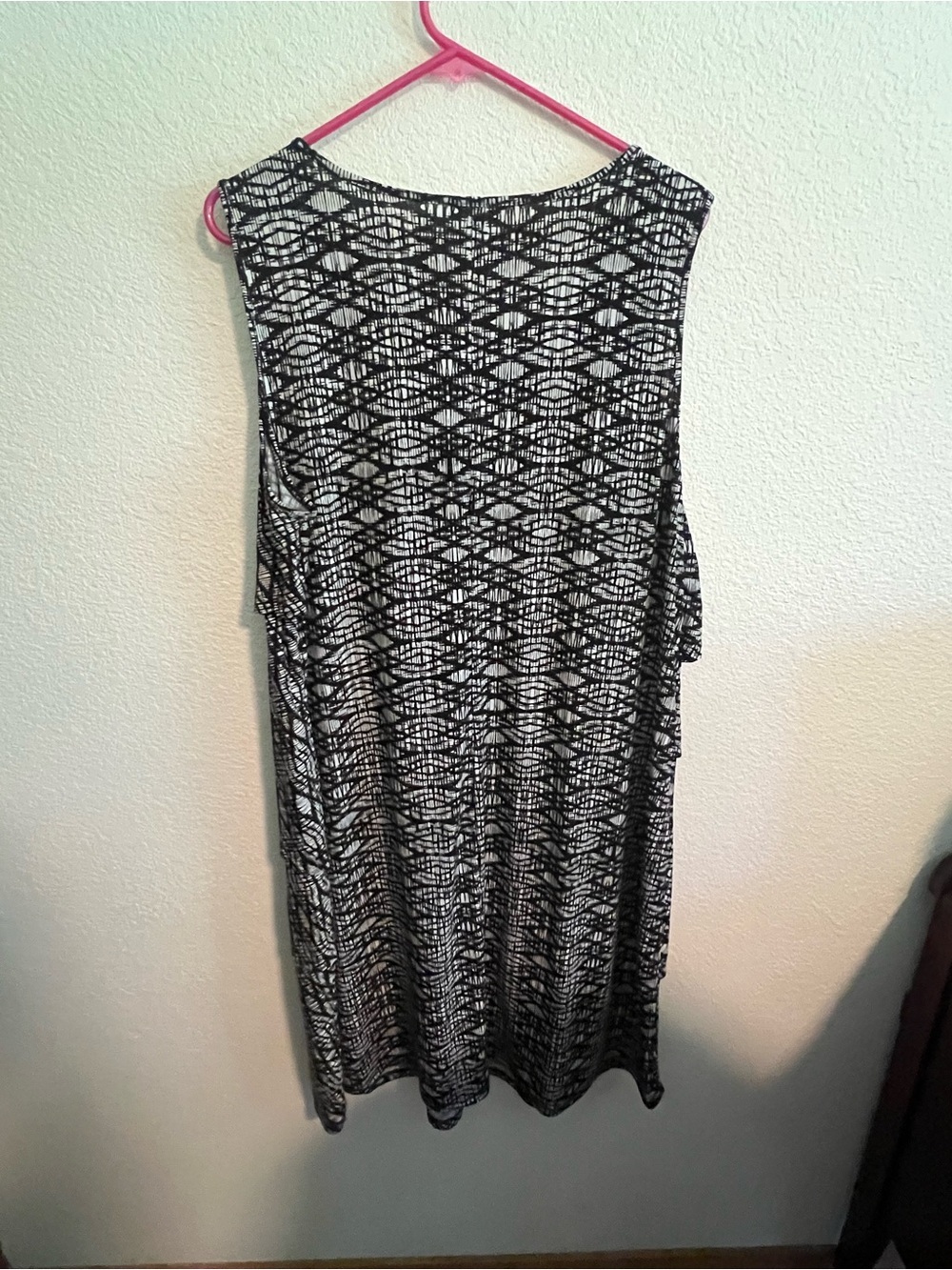 CJ Banks Sleeveless Black & White Printed Tank Dress 1X - Picture 8 of 9